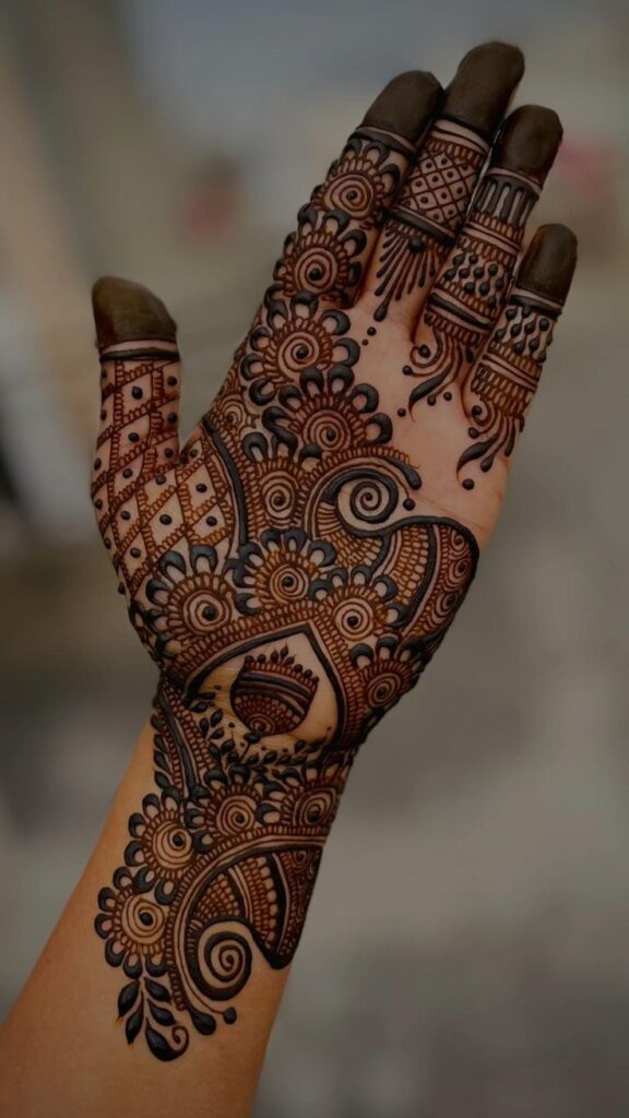 beginner cute simple mehndi designs for front hands