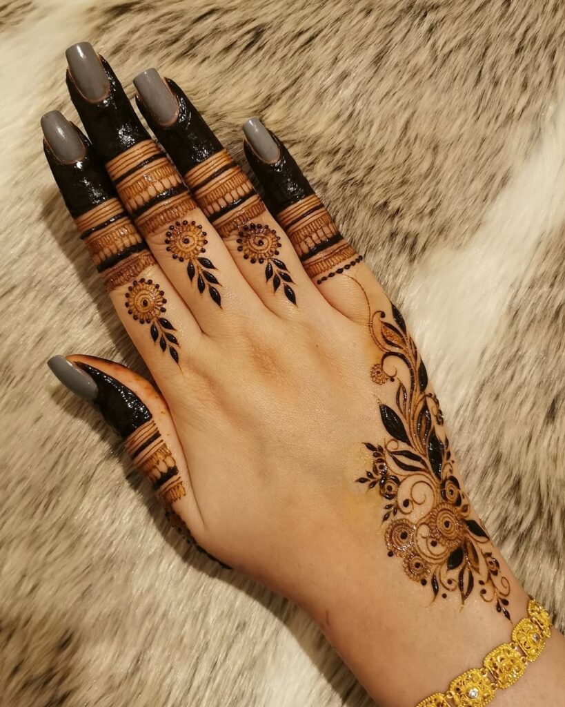 easy mehndi designs for girls