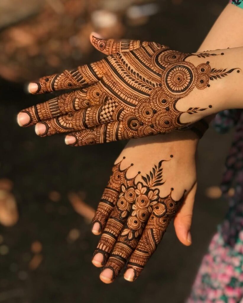 photo of easy mehndi design