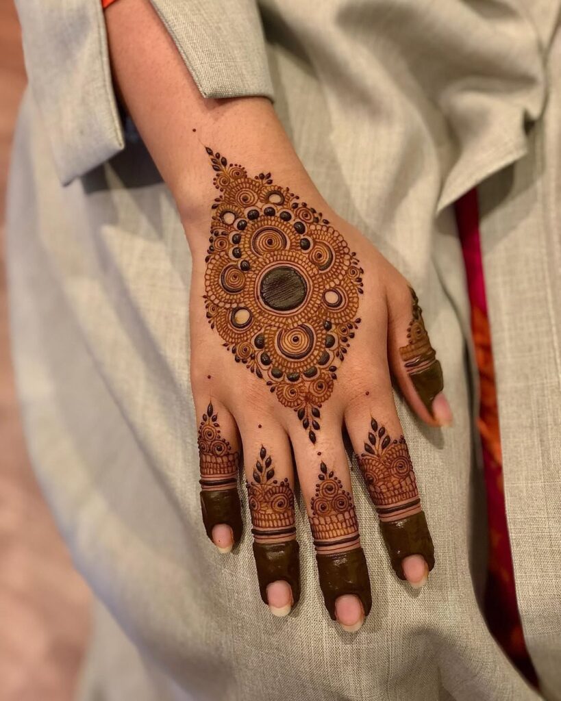 modern mehndi design instagram