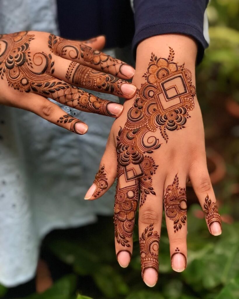 easy mehndi design back hand